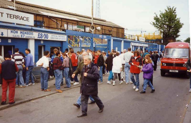 Outside the Turnstiles Cold Blow Lane 8th May 1993